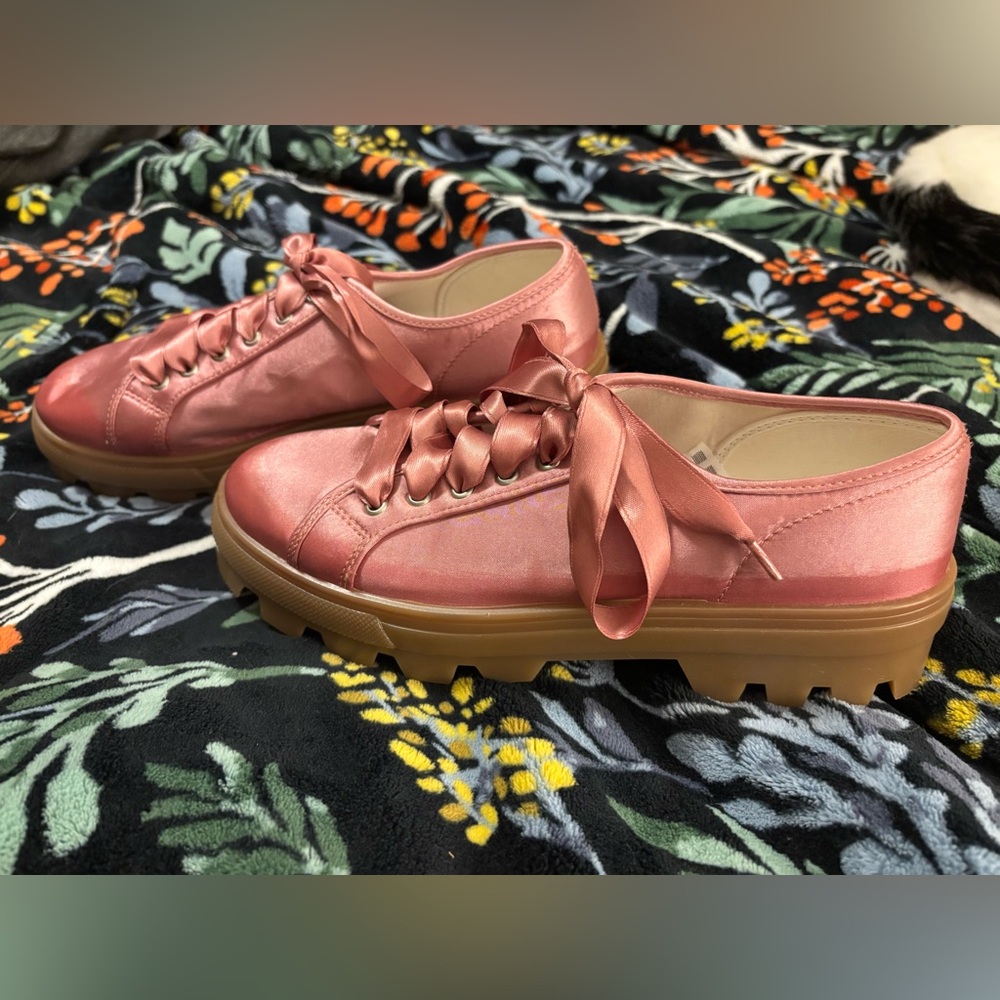 Topshop Pink Satin Lace-Up Platform Sneakers Lug Sole
